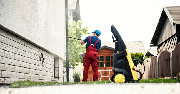 Best Local Pressure Washing Services  in Harrisburg, OR
